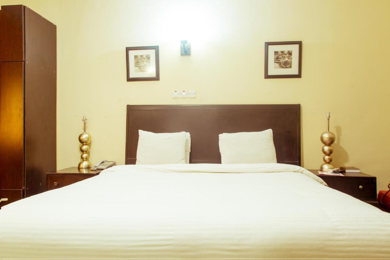 Hotel Reno Abuja Exteriér fotografie